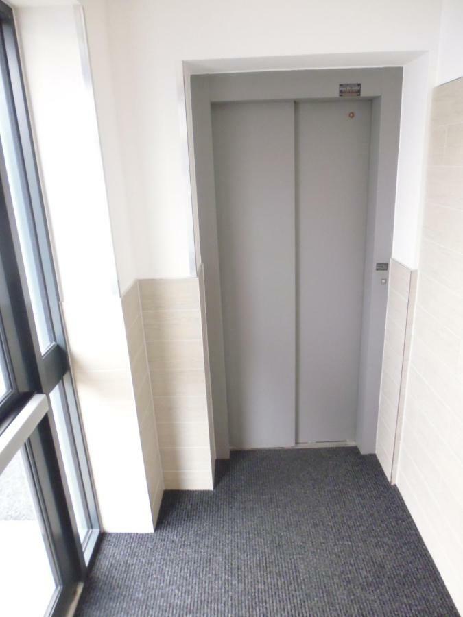Close To Beach And Town Square Борнмът Екстериор снимка